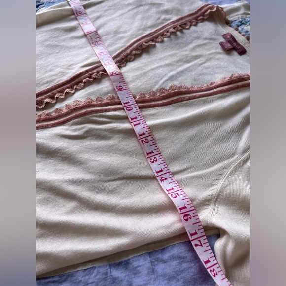 Moiselle Womens Pink White Embroidered Floral Wool Cottagecore Cardigan 2 - Picture 7 of 10